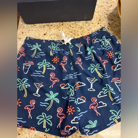 Swim trunks - Picture 1 of 2